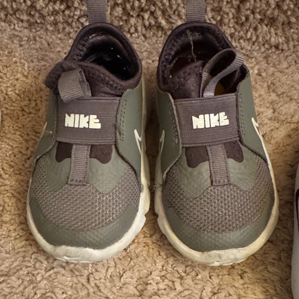 Nike flex runner